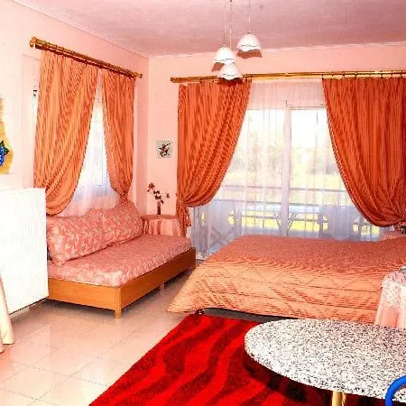 Maria Louiza 3* Pefki (Evia)