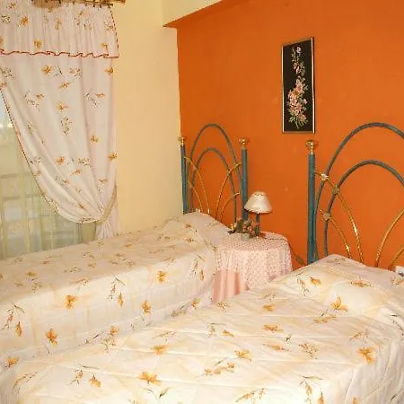 Aparthotel Maria Louiza Pefki (Evia)