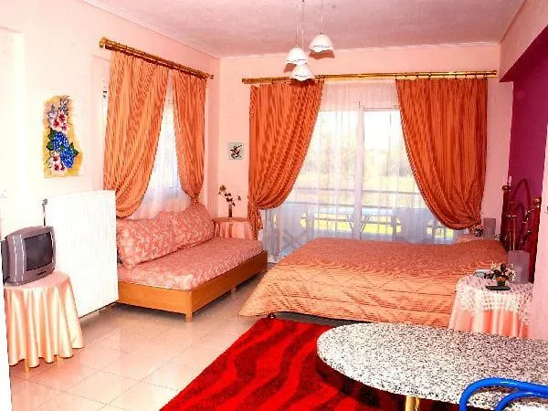 Maria Louiza 3* Pefki (Evia)